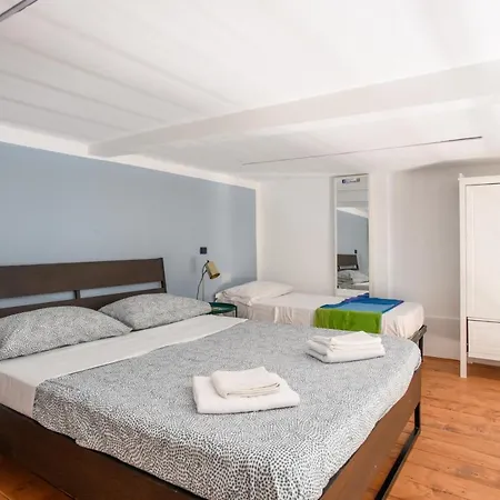 In Flats Santa Chiara Neapol