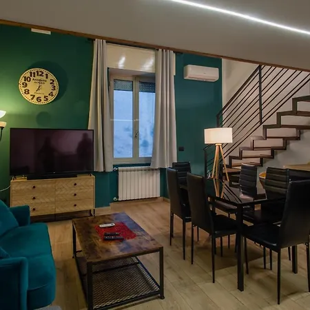 Apartament In Flats Santa Chiara Neapol